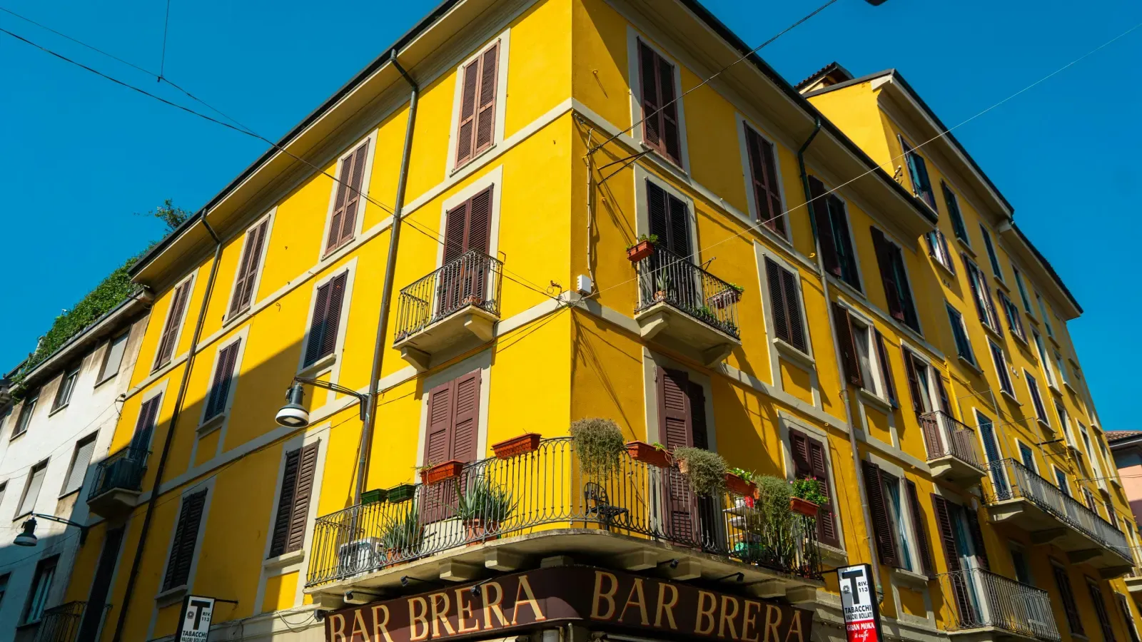 Comprare casa a Brera: prezzi al m² per via, 2026